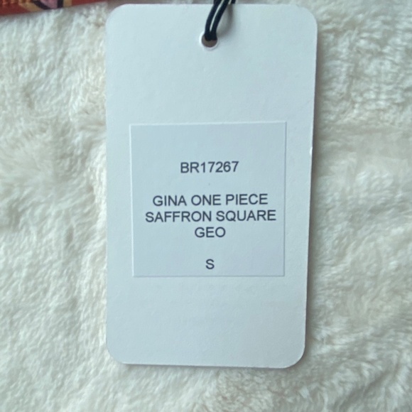 New! Beth Richards Gina one piece in Triangle geo print , saffron 19819 - Picture 13 of 16